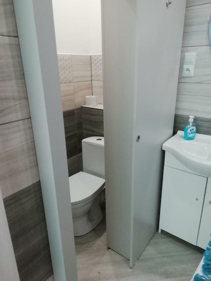 Apartman Lux プレショフ エクステリア 写真